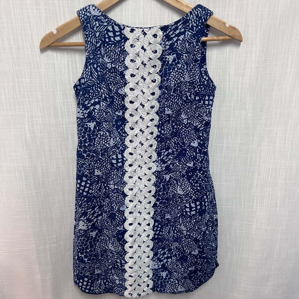 Lily Pulitzer. Size 2 EUC